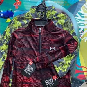 Under Armer mock neck long sleeve sweatshirt